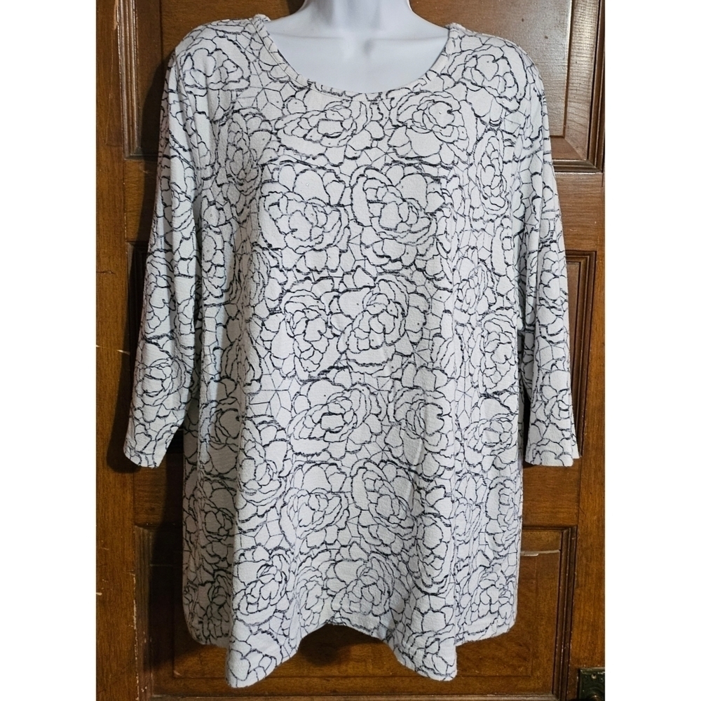 Rebecca Malone White Black Floral Top